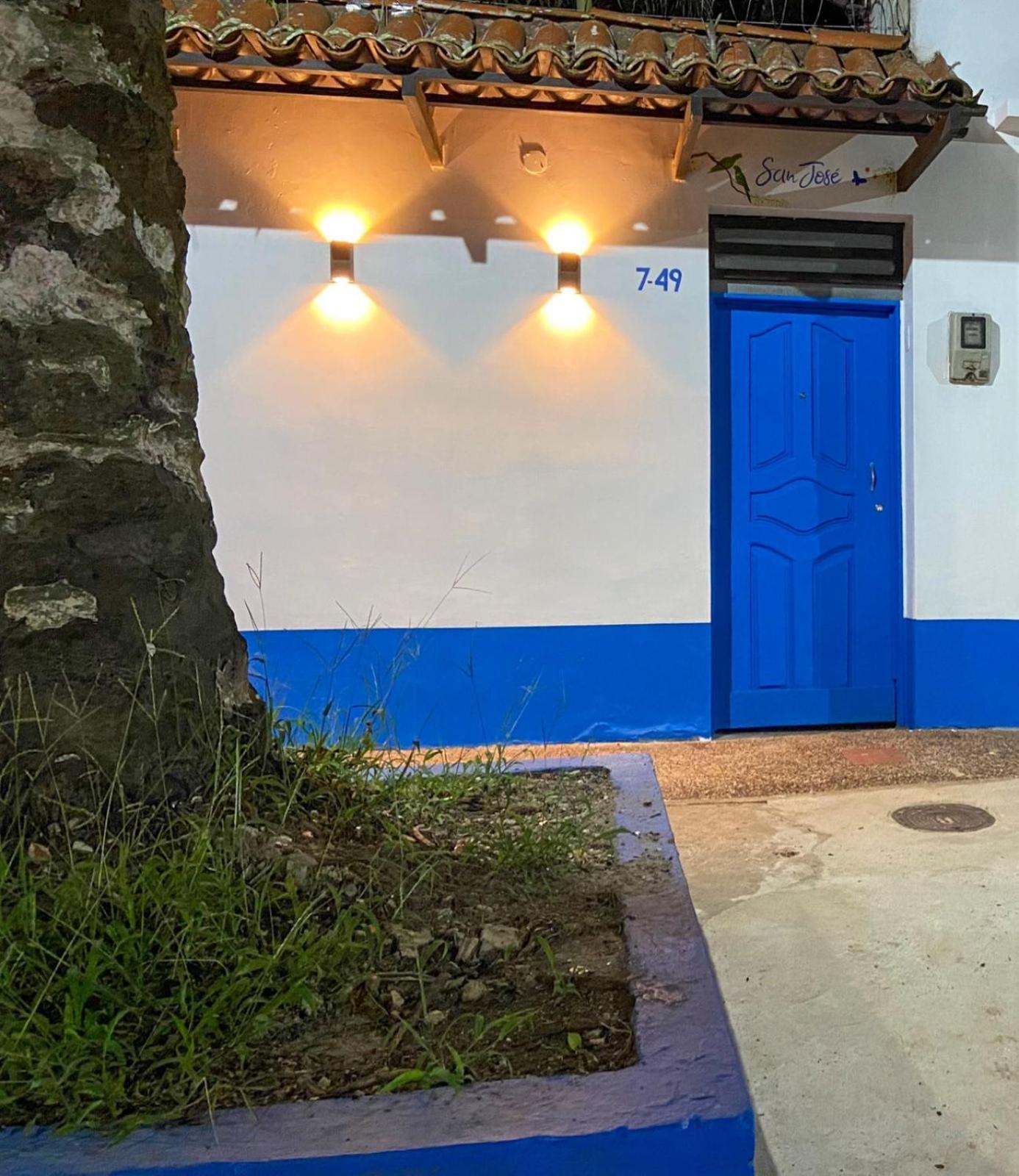 Отель San Jose House Летисия Экстерьер фото